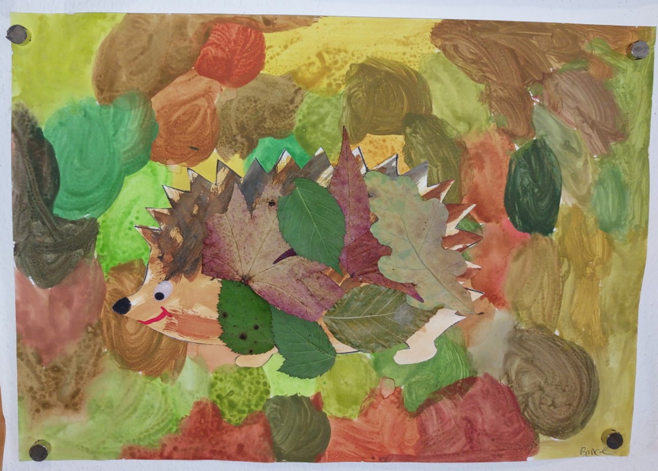 1a_Igel_im_Blaetterhaufen__2___002_
